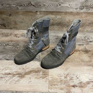 Sorel Gray and Blue Combat Boots